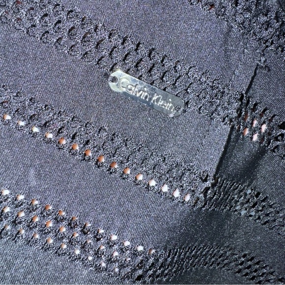 Calvin Klein Crochet Black Stripe Cover-Up Tunic Sz S/M Hooded Racerback Beachy - Picture 9 of 13